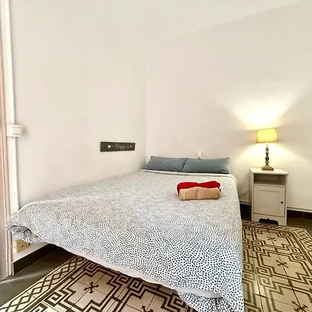 شقة Bright 3 Bedroom برشلونة
