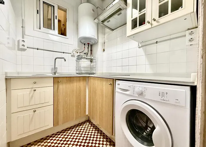 Bright 3 Bedroom