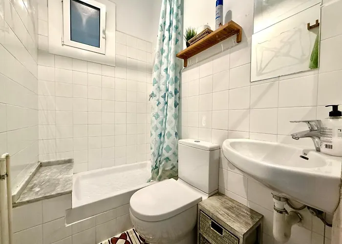 Bright 3 Bedroom